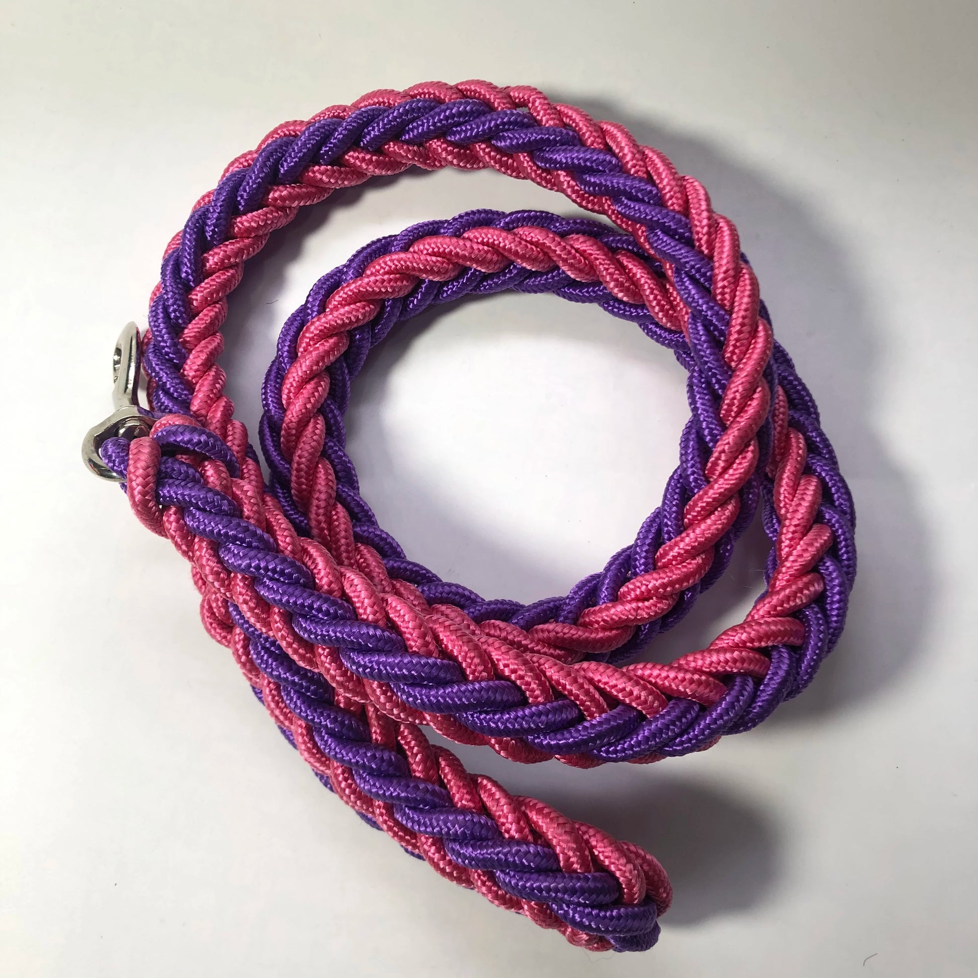 laisse corde tressee nylon rose et violet