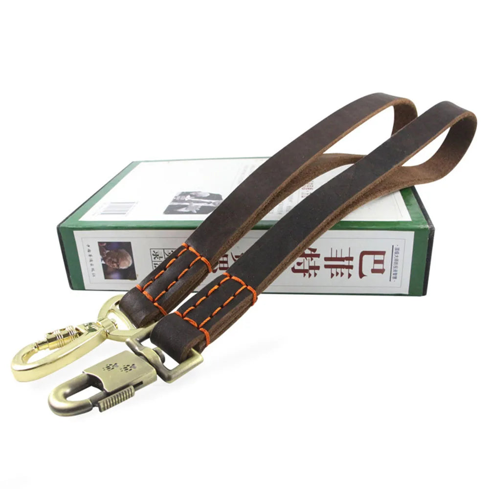 laisse courte en cuir 
